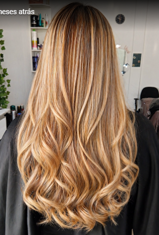Cabelo Iluminado Studio Ebenézer
